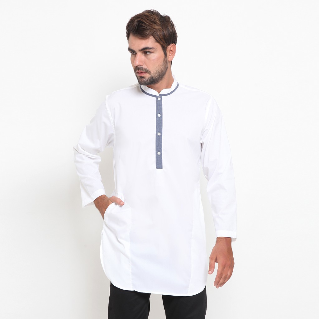 BRITANIA - Irsyam Men Shirt White - Kemeja Koko Lengan Panjang Putih Pria