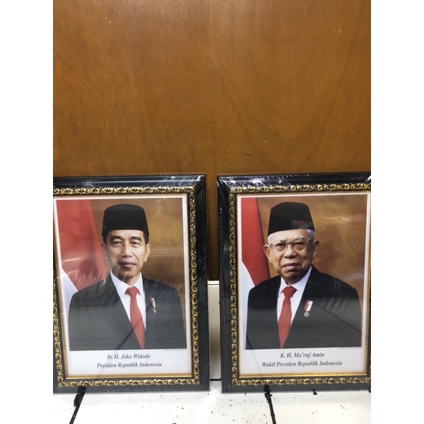 Bingkai frame foto presiden wakil hitam ukuran 26x35 cm