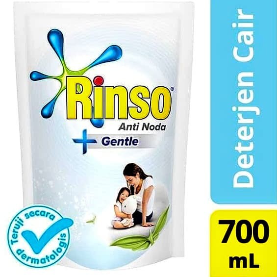RINSO Gentle Deterjen Cair 700ml