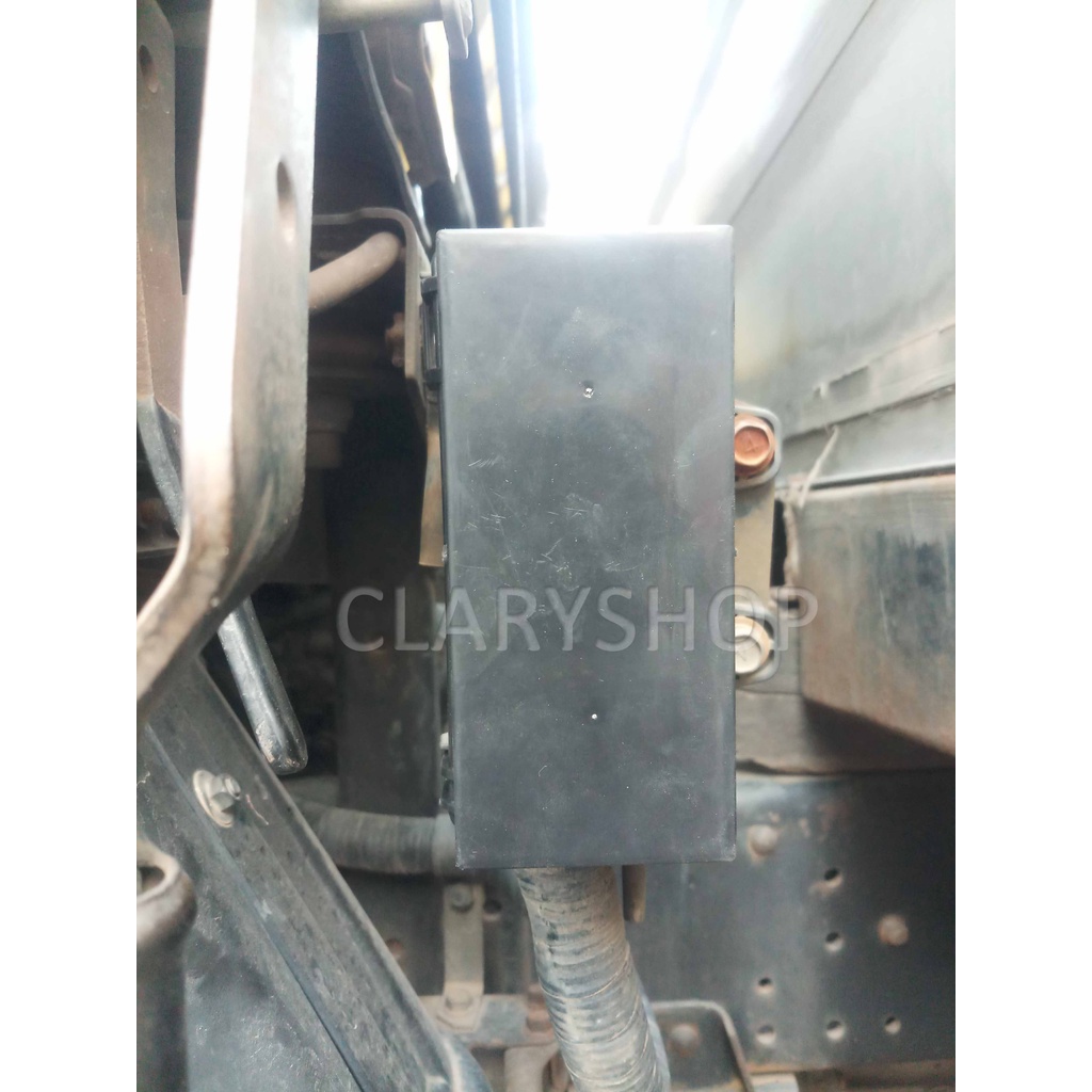 Tutup Sekring Pusat Mitsubishi Canter