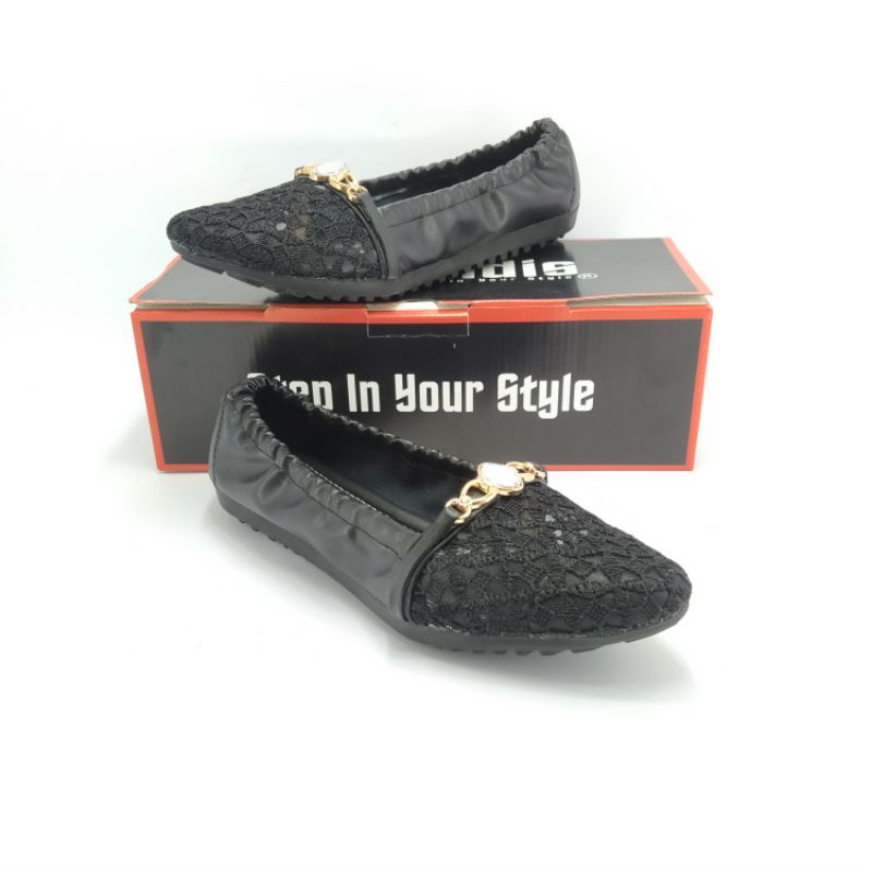 Sepatu Flatshoes Balet Wanita Sol Lentur SR03