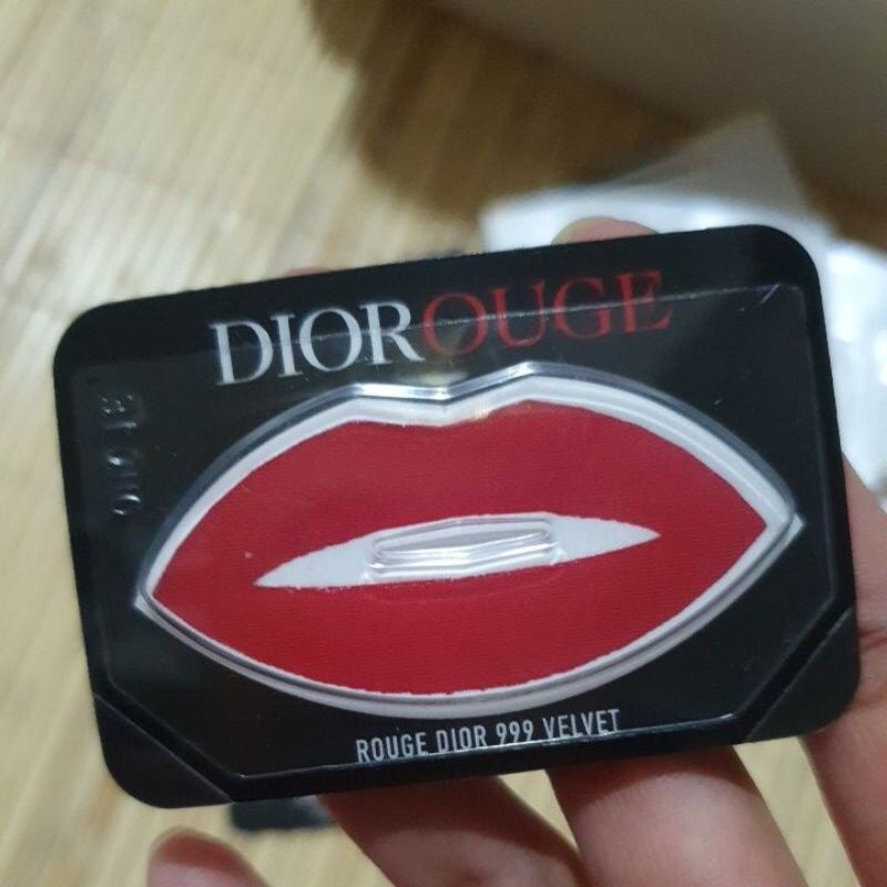 DIOR ROUGE 999 VELVET SAMPLE