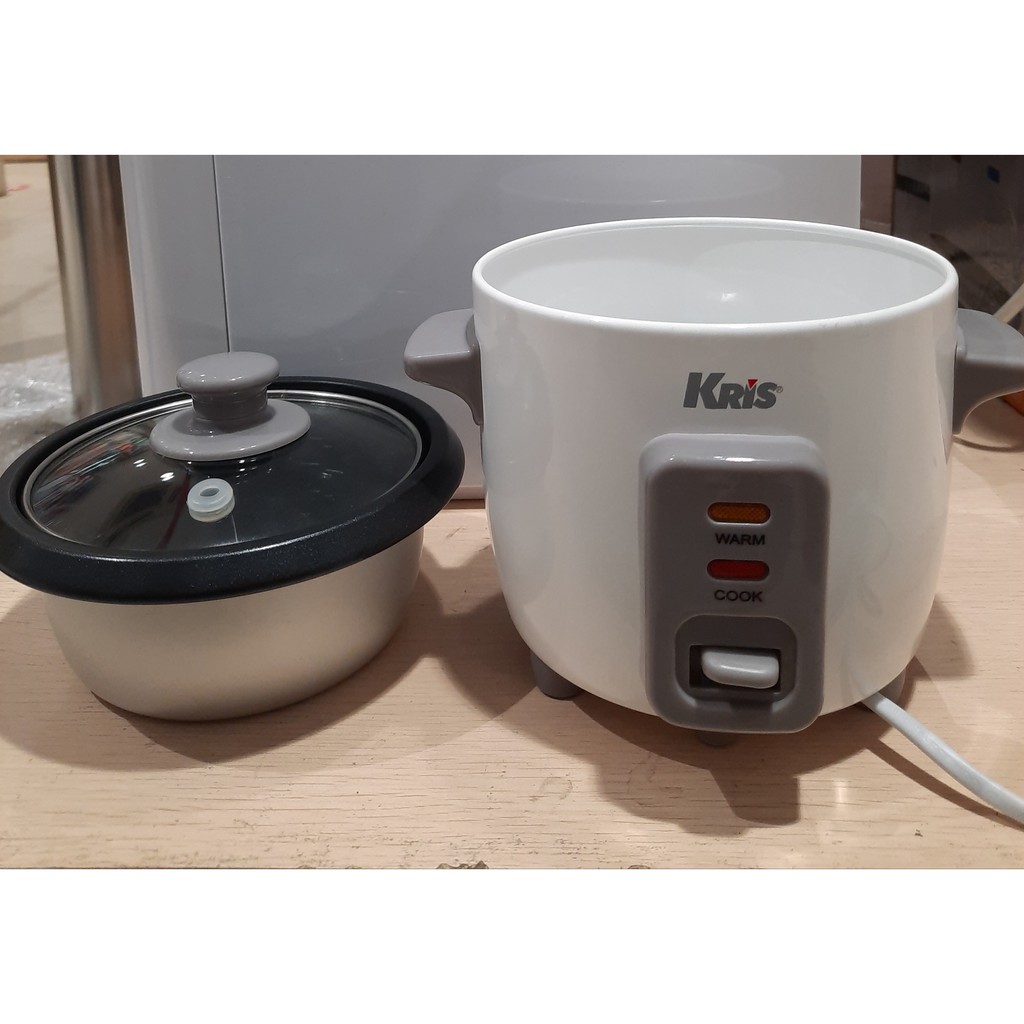 RICE COOKER 0,3LTR/ MINI RICE COOKER WHITE 200W/ PENANAK NASI