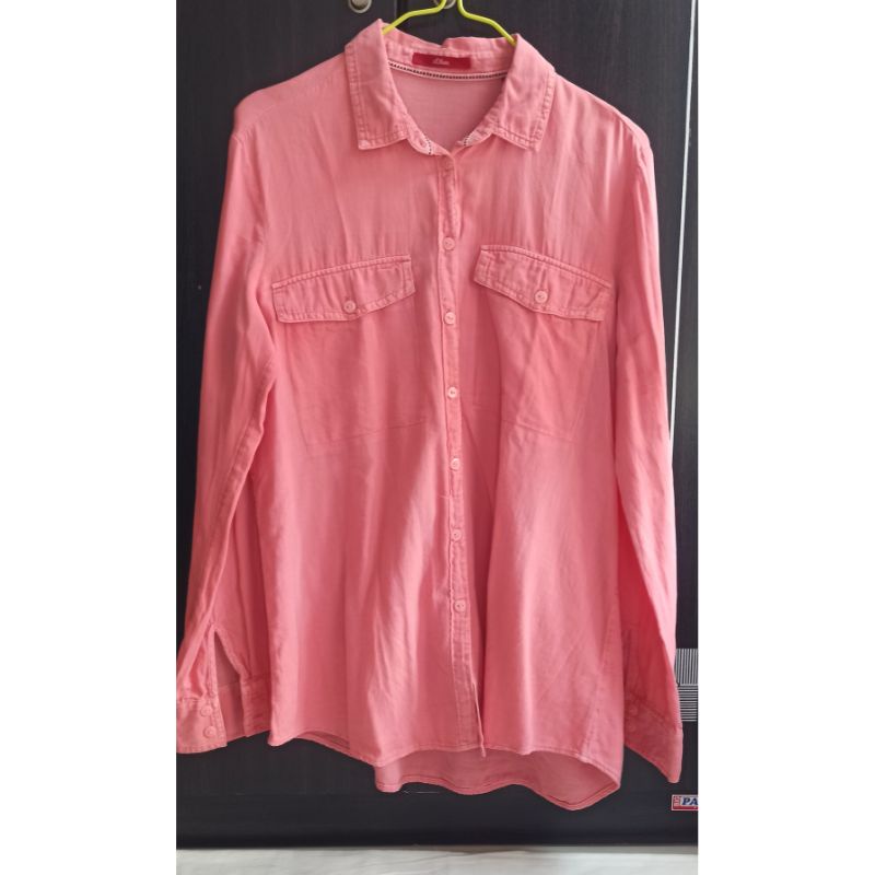 Kemeja Brand S.Oliver