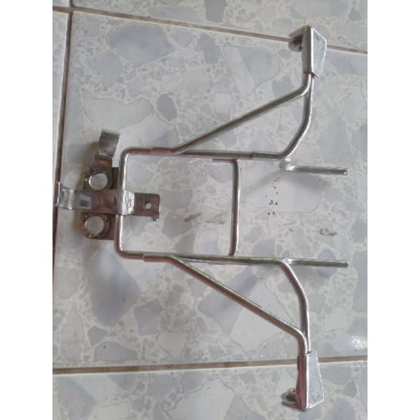 Breket Batok barong chrome second / bekas Copotan Suzuki Satria Fu barong