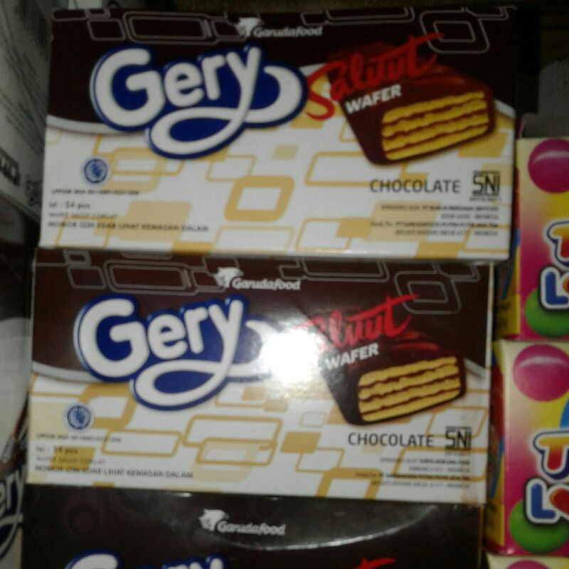 

gery salut wafer