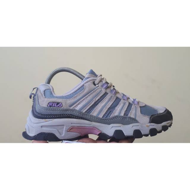 Sepatu Outdoor Fila Second