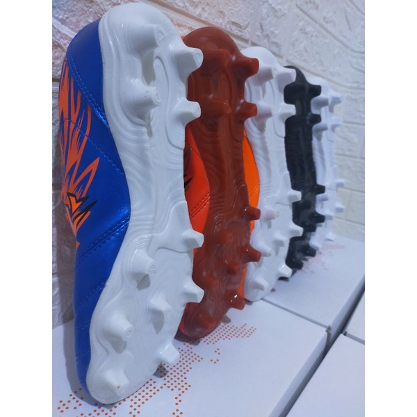 Sepatu Bola SEVSPO KEMPO NL Garuda-8