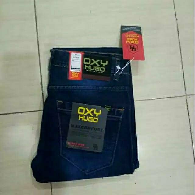Celana Jeans Slim Fit Oxy Hugo