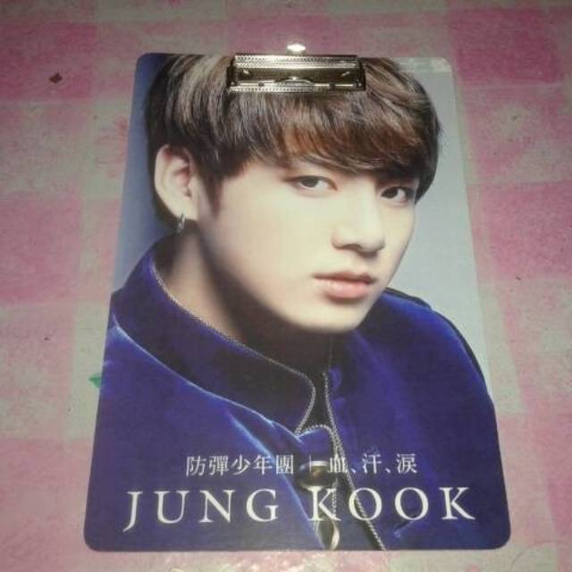 

Papan Ujian/Meja Dada Kpop BTS BST Japan : Jungkook