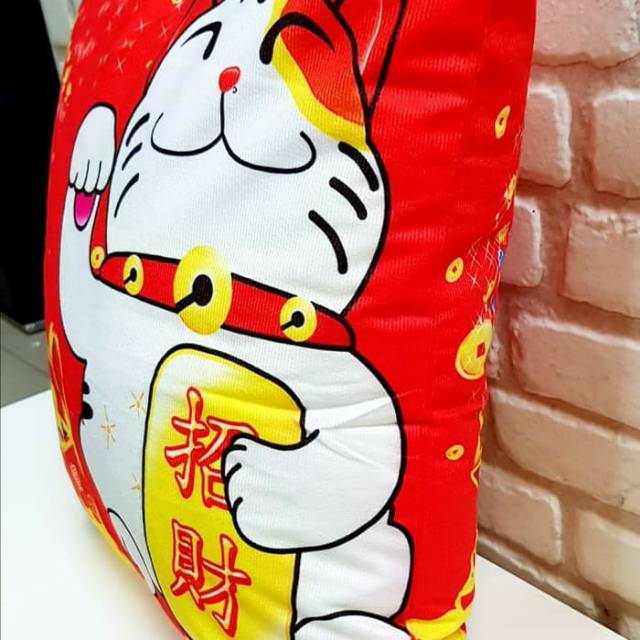 Sarung Bantal Maneki Neko Kado Imlek Murah Dekorasi Imlek Kucing Hoki