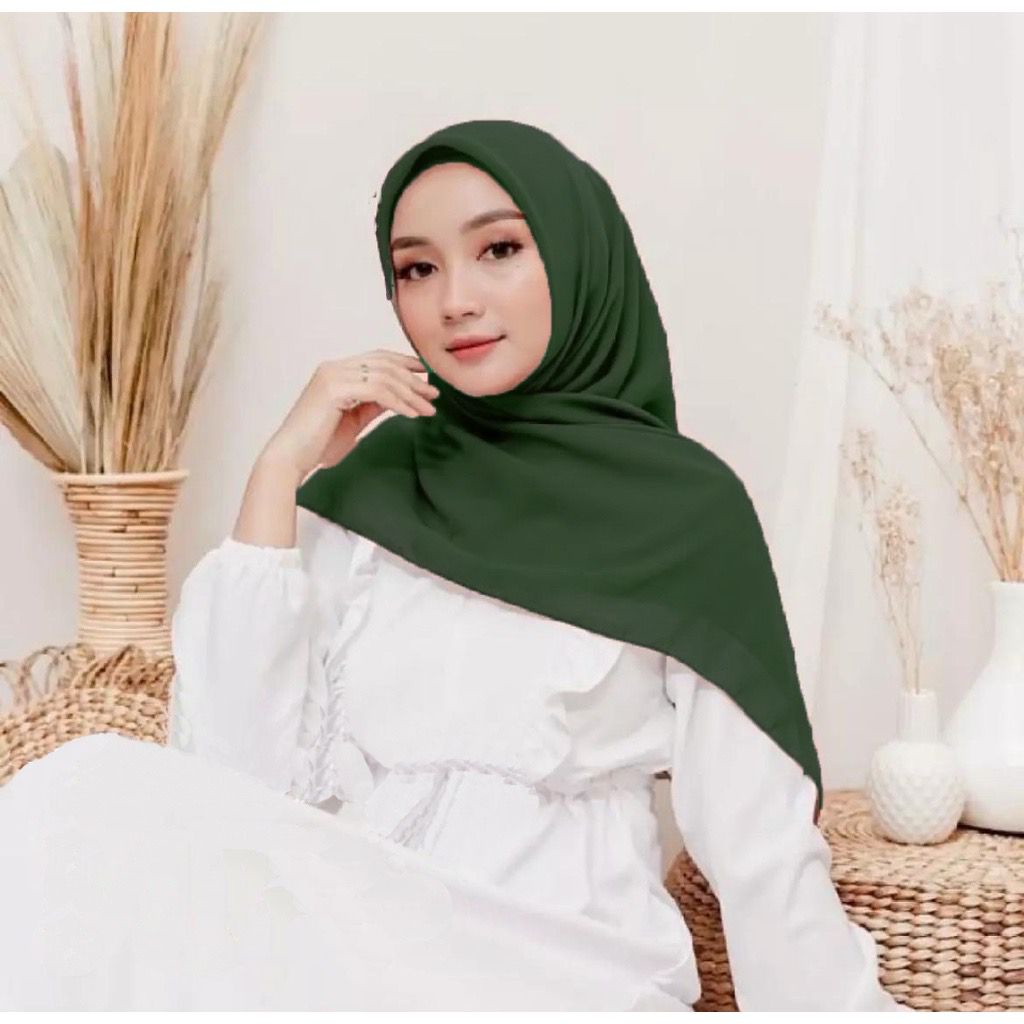 HIJAB BELLA SQUARE / JILBAB SEGIEMPAT / JILBAB BELLA / KERUDUNG SEGIEMPAT