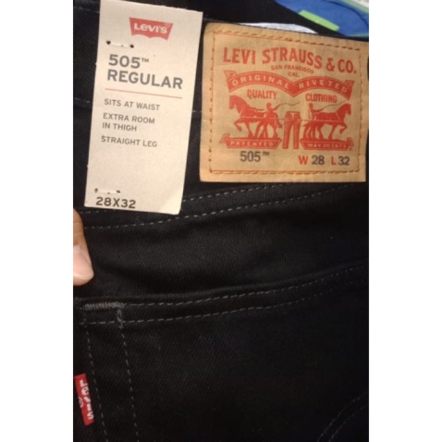 TURUN HARGA  Celana  Levis  505  black 100 original  