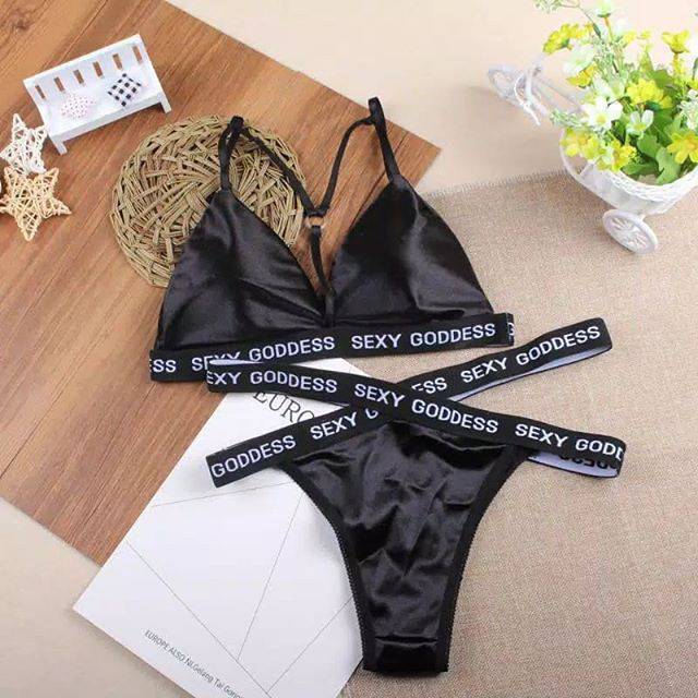 Women Bra Set Push Up Bra&brief Bralette Kylie Jenner Bikini Sexy ( dikirim dari cina