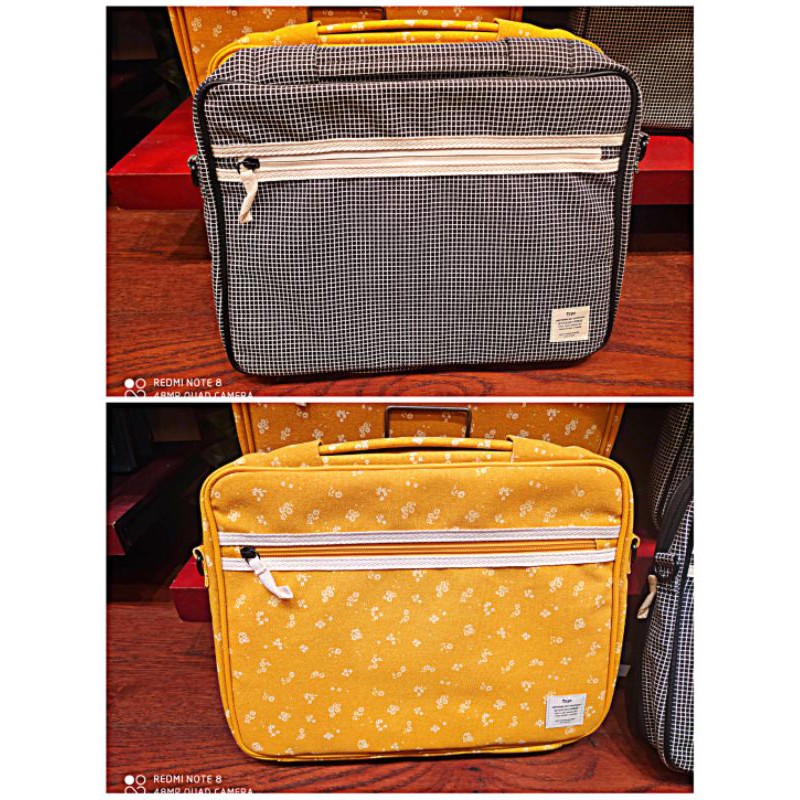 TYPO PREMIUM TAS LAPTOP CASE 13 INCH DESK AND TOOLKIT ORIGINAL