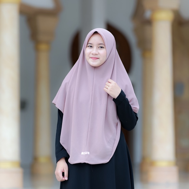 Syaqila hijab