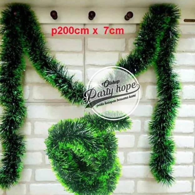 

SLINGER NATAL HIJAU DAUN / HIASAN TINSEL POHON NATAL / DEKORASI NATAL / HIASAN POHON NATAL TERLARIS