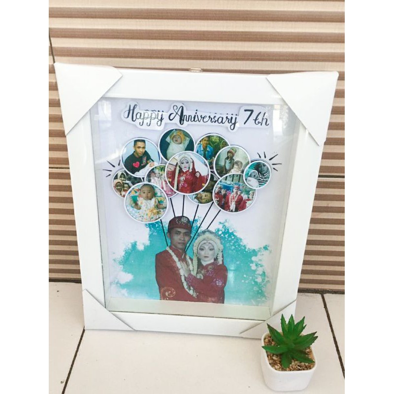 

Pop Up Frame Balon (wajib menambahkan bubble wrap saat checkout)