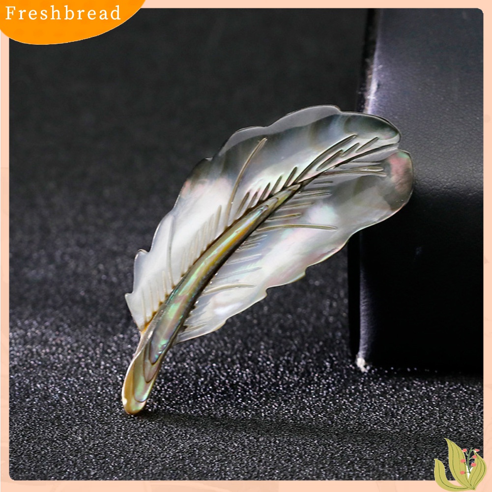 [ TERLARIS]Fashion Women Feather Shaped Brooch Pin Lapel Collar Scarf Badge Clothes Jewelry