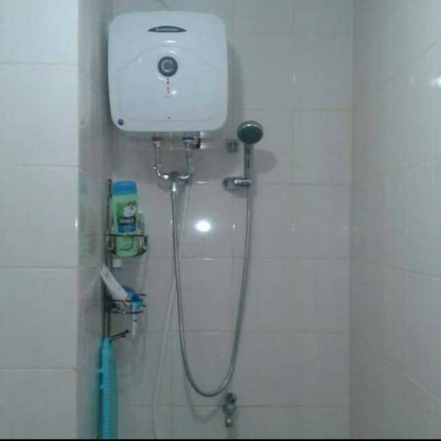 Perlengkapan Minimixer Tanpa Kran Cabang &amp; HandShower