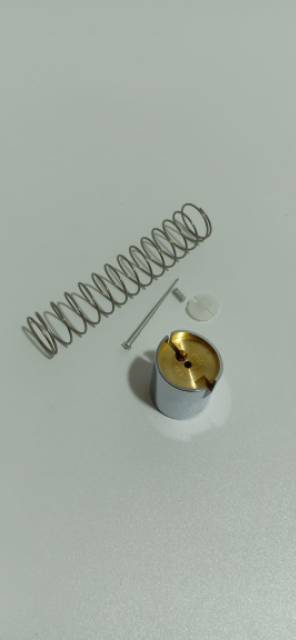 PISTON SKEP KARBU PE 24 26 28 KUNINGAN  - SKEP PISTON KARBURATOR PE 24 26 28 PE24 PE26 PE28 KUNINGAN ANTI BARET