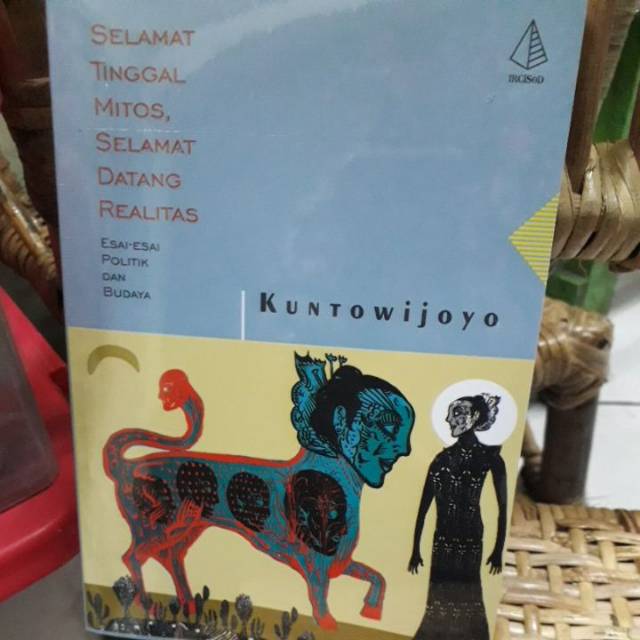 Selamat tinggal mitos selamat datang realita