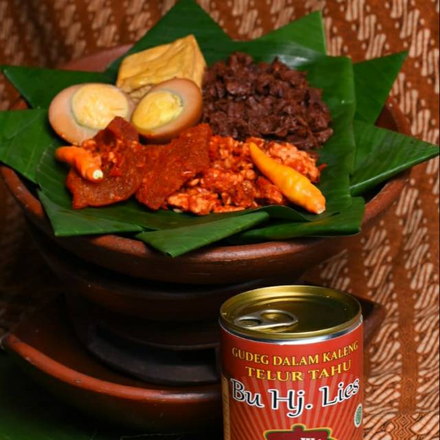 

Gudeg Kaleng isi Telor dan Tahu
