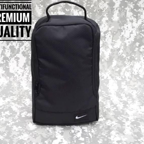 Dapatkan Sekarang  Tas Sepatu Futsal Bola Olahraga Nike Merah dan Hitam .