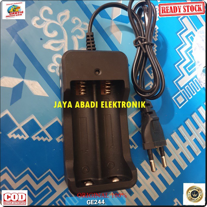 G244 ORIGINAL ADAPTOR BATERAI CAS 3.7V 18650 ADAPTOR DESTOP CHARGER BATU BATERAI VAPE VAPOR POWERBANK DLL TRAVEL CAS CASAN DUAL UNIVERSAL LAMA PENGISIAN BATERAI TERGANTUNG KAPASITAS BATERAI YANG INGIN DIISI ULANG UNTUK CHARGER 2 SLOT