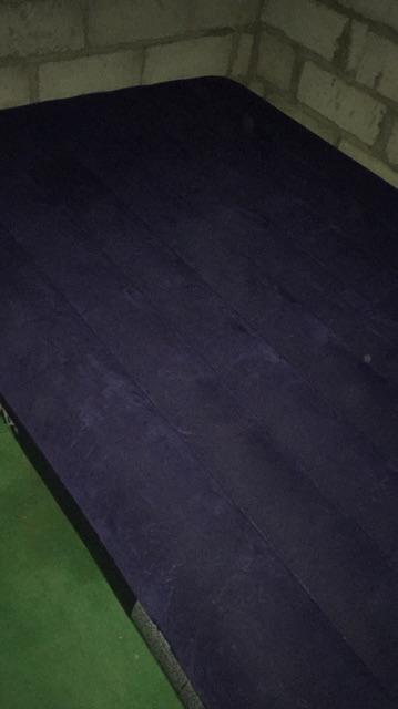 Paket Kasur Angin Intex High Quality Intex Durabeam Double + Pompa + Lem 64102 ( 137x191x25cm )