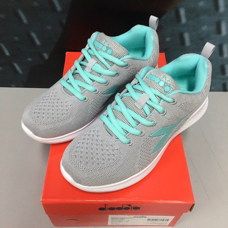 SEPATU WANITA ORIGINAL DIADORA ATRI GREY