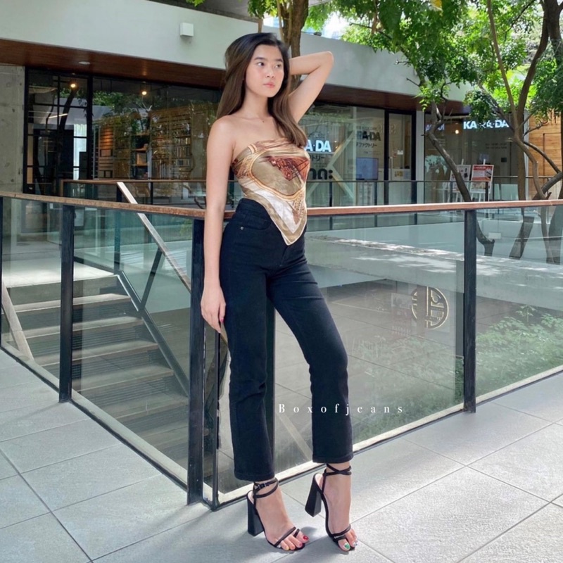 Boxofjeans - HW Stretchy Boyfriend Jeans - BLACK