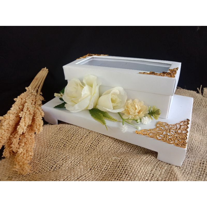 BoxTempat Uang Seserahan