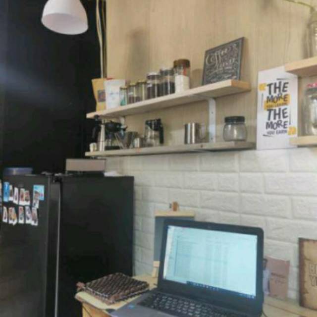 Rak susun siku kayu dinding