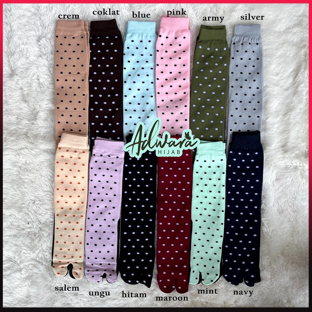 Kaos Kaki Jempol Muslimah Motif Polkadot Polka Tapak Hitam (Panjang dan Tebal)