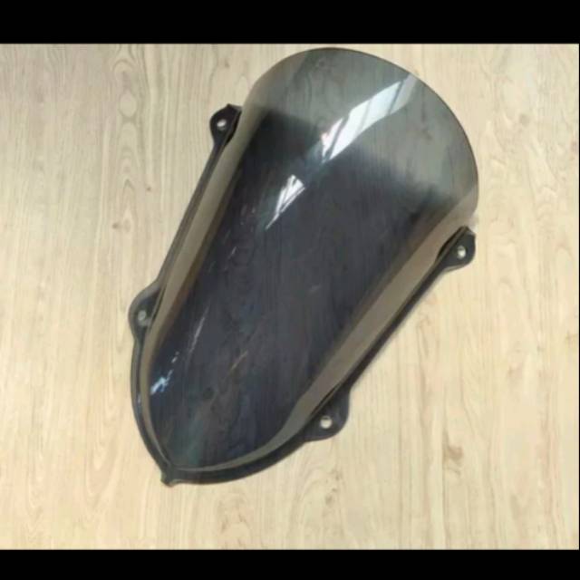 Winshield R25 new