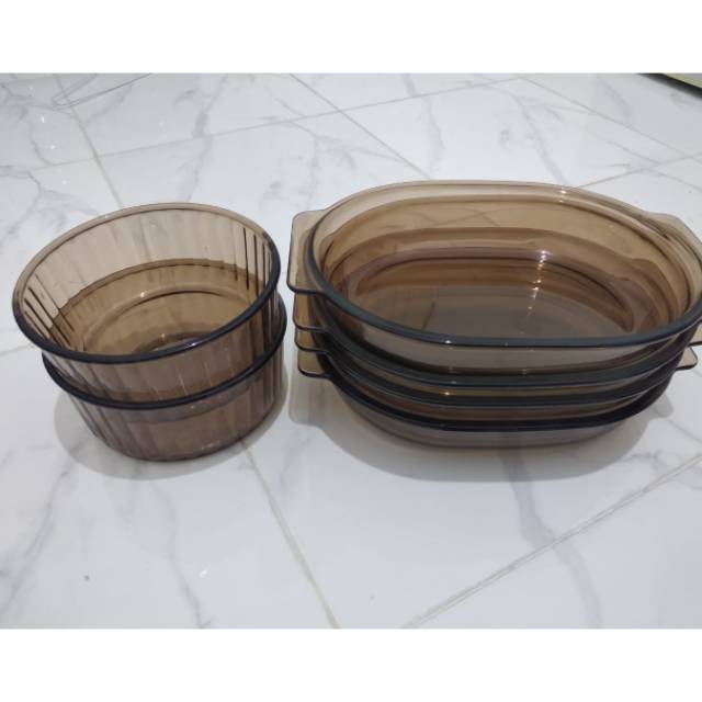 1 set pyrex piring saji