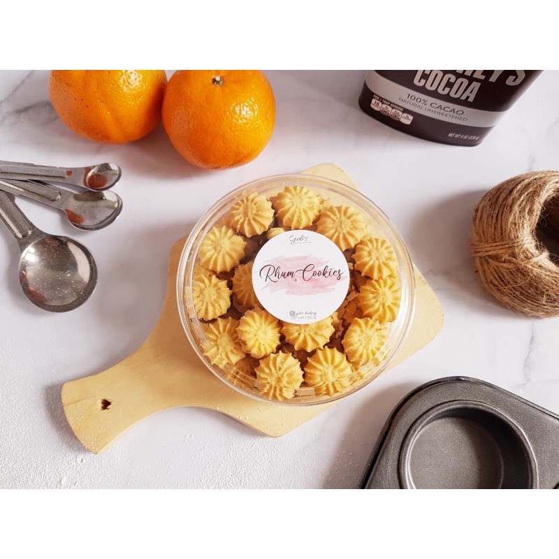 

Kue Kering Vanilla Rhum Cookies premium dengan butter wijsman