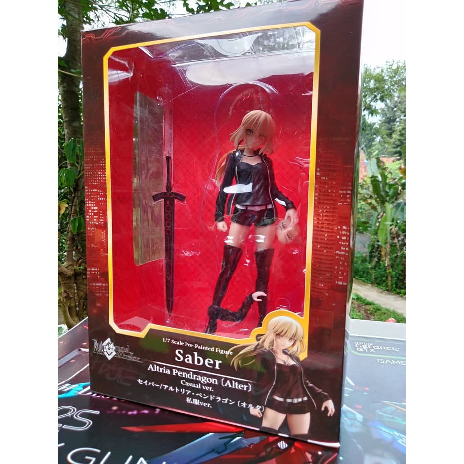 Action Figure Fate Saber Altria Pendragon Casual Version Alter