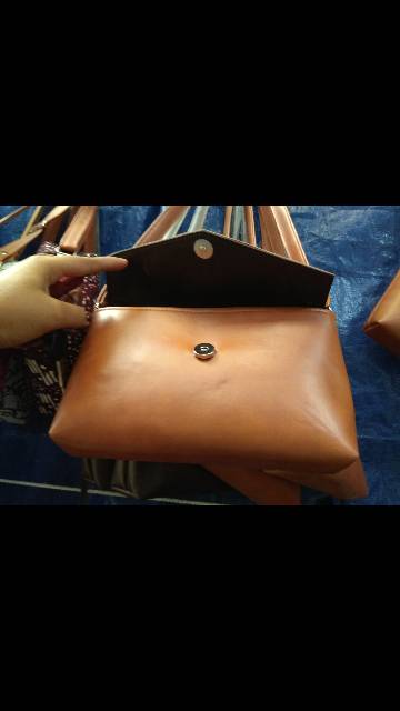 (BISA COD) TAS SELEMPANG KULIT SINTETIS 30x15x5 cm KODE B SLING BAG SOUVENIR UNIK JOGJA