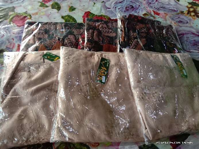 Batik Couple Kebaya Tunangan • Set Kebaya Lamaran • Couple Kemeja Batik Pria