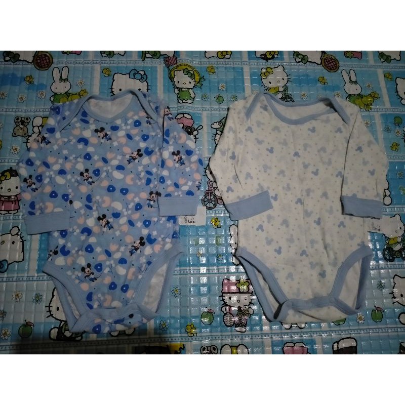 Preloved Set Mickey Mouse Jumper Uniqlo Preloved Set Jumper Bodysuit Uniqlo Baby isi 2 Bukan Prelove