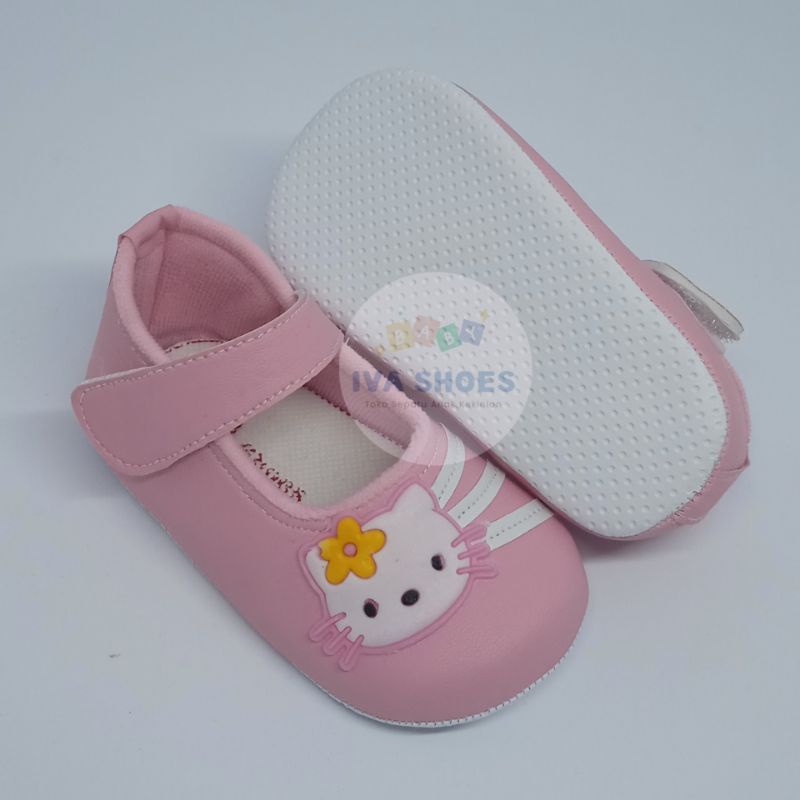 Sepatu Bayi perempuan 0-12 bulan hello kitty pink