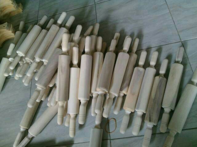 Rolling pin kayu MUTER &amp; BIASA / Roller Penggiling / Penggilas Adonan kue bahan kayu / Rolling Pin Kayu Waru