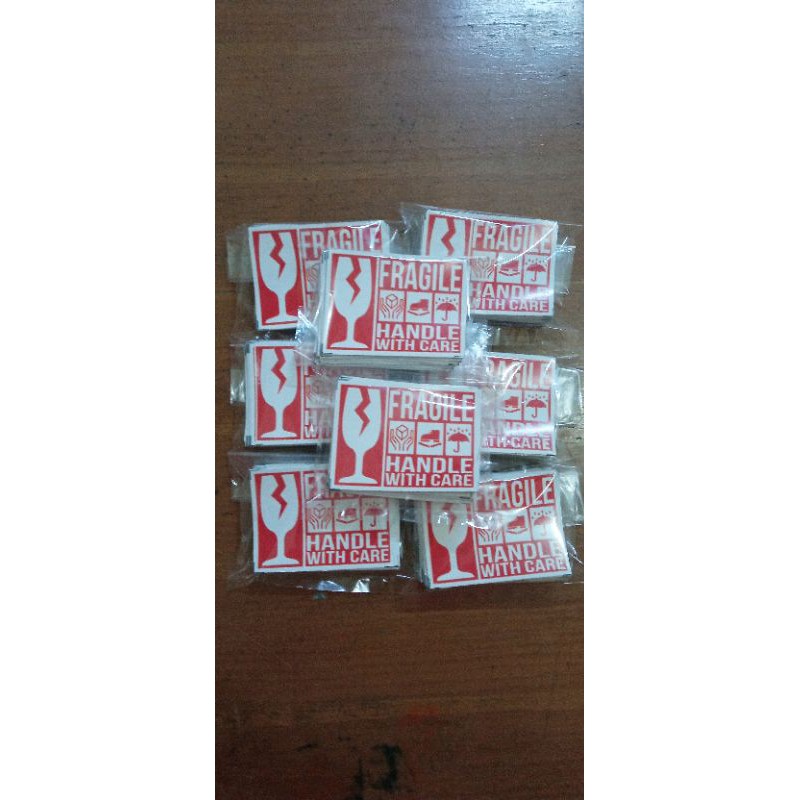 Jual Sticker Fragile Pecah Belah Jangan Dibanting X Cm Shopee Indonesia