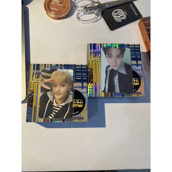 photocard mark doyoung superhuman kihno set unsealed