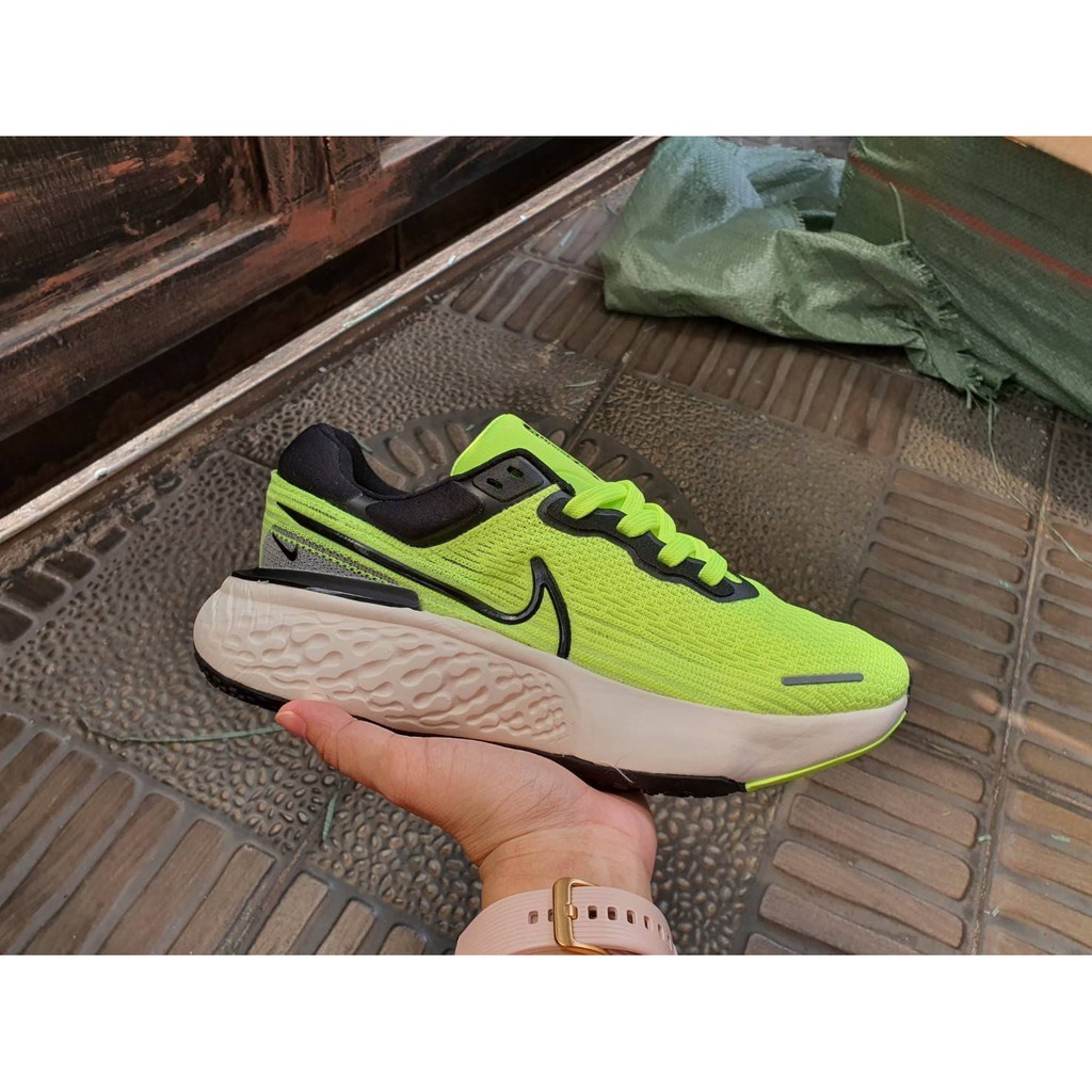 NIKE ZOOM x INVICIBLE RUN SIZE 40-44 PREMIUM QUALITY