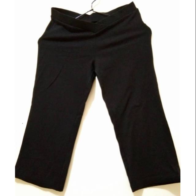 Preloved Celana Lee Vierra