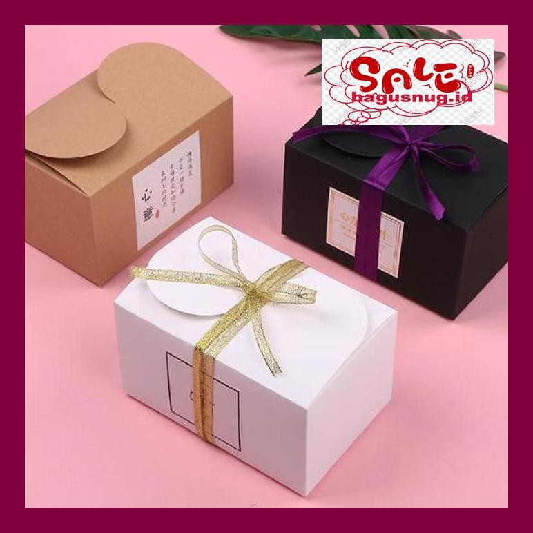 

Perlengkapan Natal -Ty- Kotak Hitam Elegan Vintage Karton Box Gift Dus Natal 790Natt