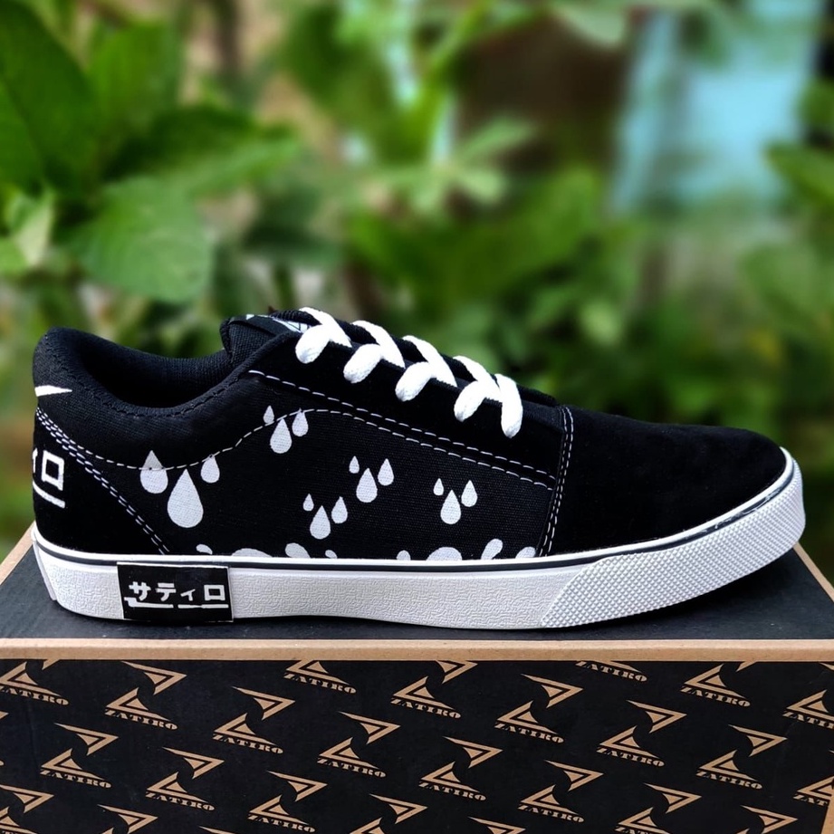 SEPATU SAPATU SNEAKERS SANTAI INDOOR OUTDOOR MAIN HANGOUT JALAN JALAN CANTIK WANITA TERBARU CEWEK RE